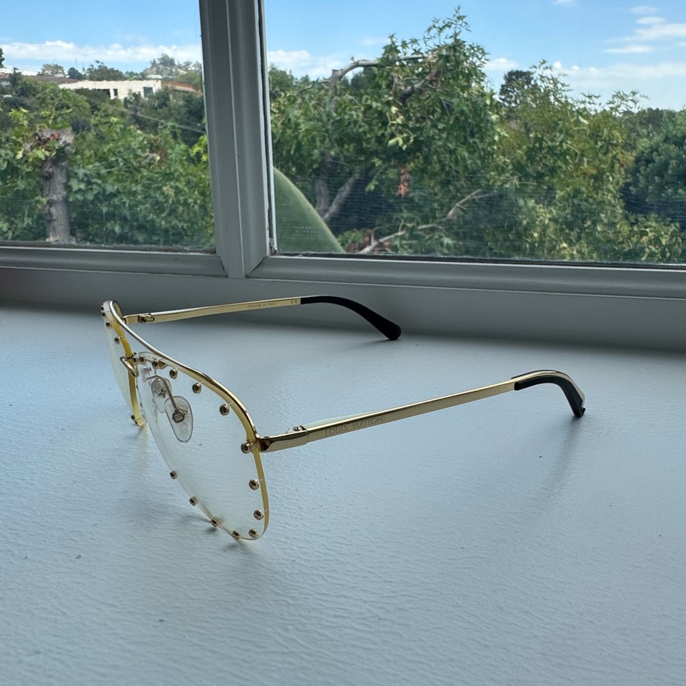 Louis Vuitton Gold and Black Party Sunglasses - Picture 7 of 9